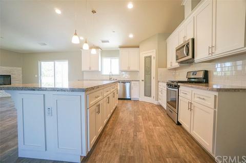 14608 Pendleton St, Hesperia, CA 92345 photo 6