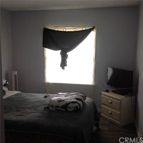 920 W Almond St, Compton, CA 90220 photo 6