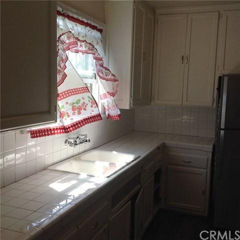 920 W Almond St, Compton, CA 90220 photo 10