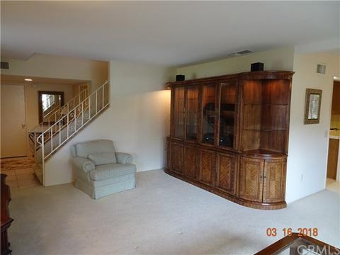 5548 Inner Circle Dr, Riverside, CA 92506 photo 4