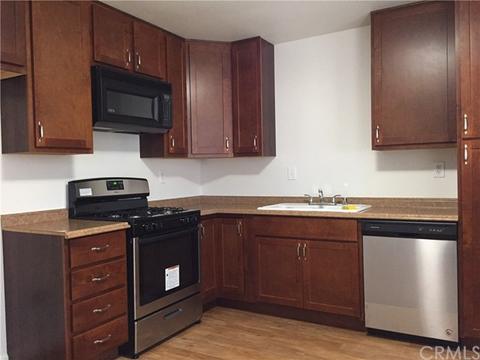 8885 Pembroke Ave, Riverside, CA 92503 photo 2