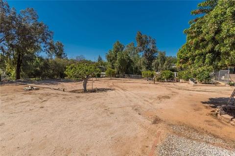 18605 Hibiscus Ave, Riverside, CA 92508 photo 23
