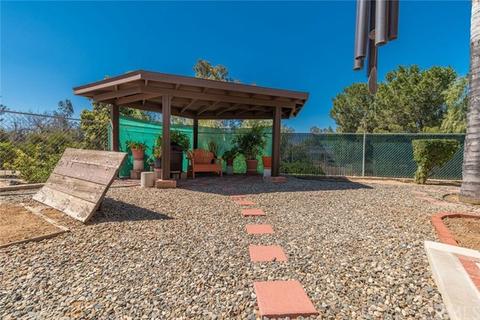 18605 Hibiscus Ave, Riverside, CA 92508 photo 21