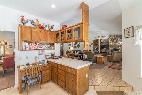 18605 Hibiscus Ave, Riverside, CA 92508 photo 10