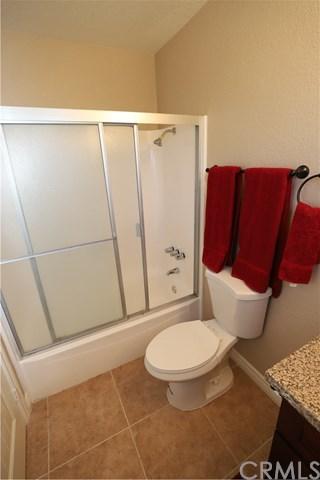 565 N Lamarr St, Rialto, CA 92376 photo 27