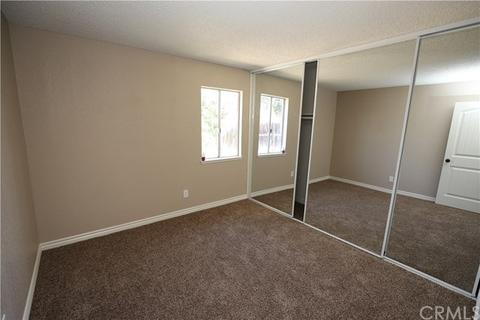 565 N Lamarr St, Rialto, CA 92376 photo 21