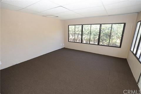 565 N Lamarr St, Rialto, CA 92376 photo 28