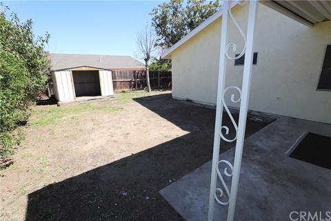 565 N Lamarr St, Rialto, CA 92376 photo 30
