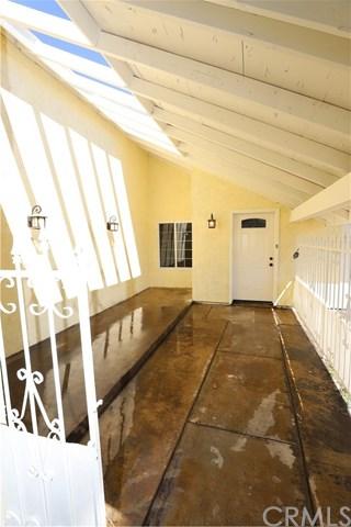 565 N Lamarr St, Rialto, CA 92376 photo 5