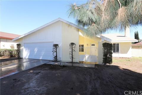 565 N Lamarr St, Rialto, CA 92376 photo 1