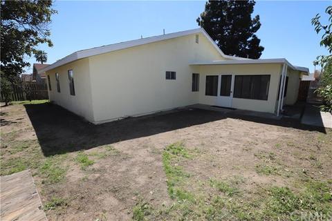 565 N Lamarr St, Rialto, CA 92376 photo 31