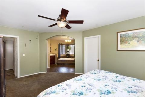 4776 Beverly Ct, Riverside, CA 92506 photo 15