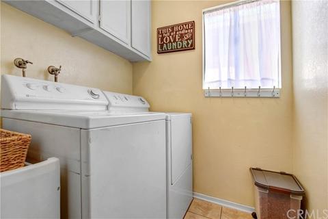 15419 Old Castle Rd, Fontana, CA 92337 photo 9