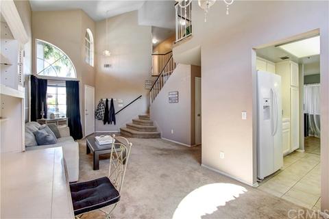 15419 Old Castle Rd, Fontana, CA 92337 photo 6