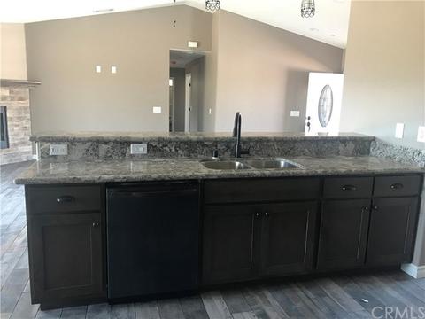 7027 Summit Valley Rd, Hesperia, CA 92345 photo 4