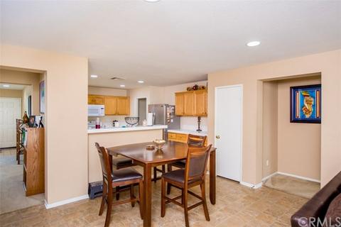 1065 Bunting Way, Perris, CA 92571 photo 16