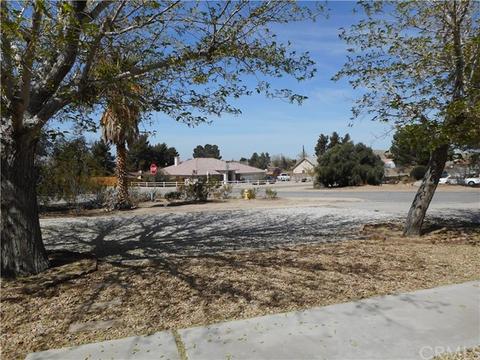 18523 Symeron Rd, Apple Valley, CA 92307 photo 34