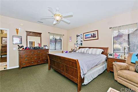 5370 Pacific Crest Dr, Wrightwood, CA 92397 photo 14