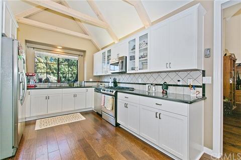 5370 Pacific Crest Dr, Wrightwood, CA 92397 photo 10