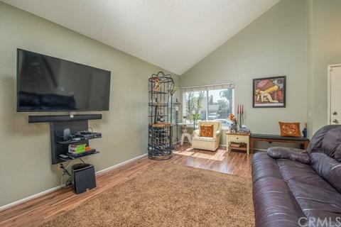 2168 Devonshire Dr, Corona, CA 92879 photo 6