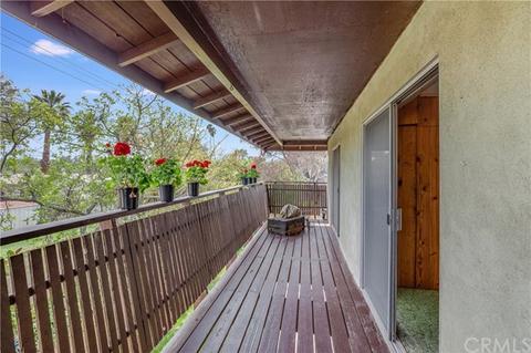 8830 Glencoe Dr, Riverside, CA 92503 photo 23