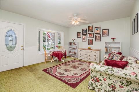 8830 Glencoe Dr, Riverside, CA 92503 photo 5