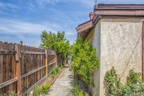 397 W Woodcrest St, Rialto, CA 92376 photo 35