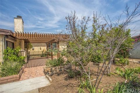 397 W Woodcrest St, Rialto, CA 92376 photo 33