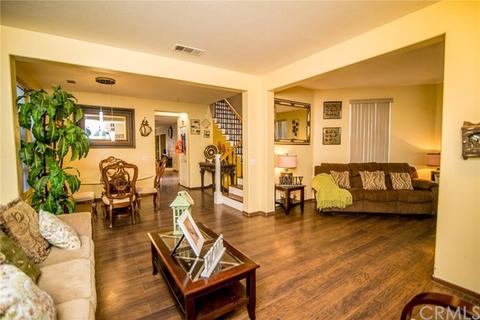 1467 Granada Way, Perris, CA 92571 photo 3