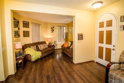 1467 Granada Way, Perris, CA 92571 photo 4