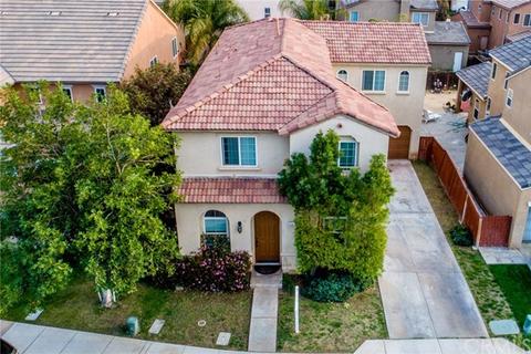 1467 Granada Way, Perris, CA 92571 photo 2