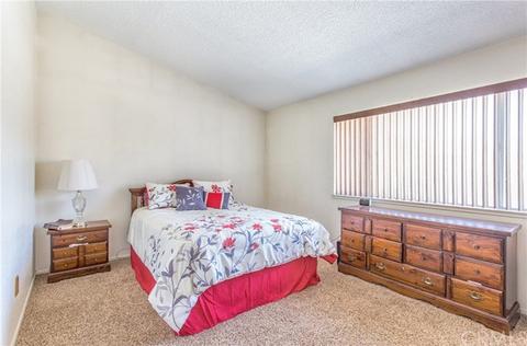 14792 Sequoia Ave, Fontana, CA 92335 photo 19