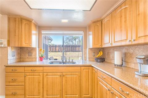 14792 Sequoia Ave, Fontana, CA 92335 photo 8