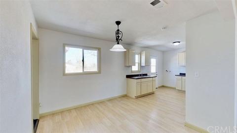 15082 Nokomis Rd, Apple Valley, CA 92307 photo 6