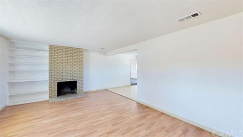 15082 Nokomis Rd, Apple Valley, CA 92307 photo 4
