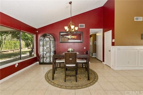 9105 Coral Tree Ln, Riverside, CA 92503 photo 9