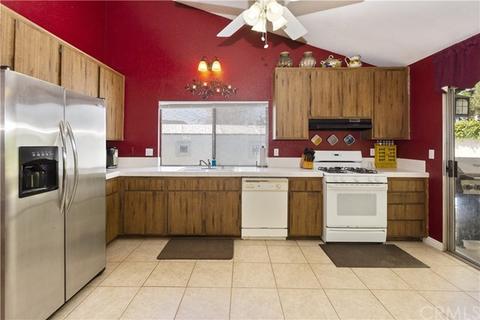 9105 Coral Tree Ln, Riverside, CA 92503 photo 11