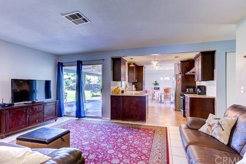 12819 Columbia Ave, Yucaipa, CA 92399 photo 14