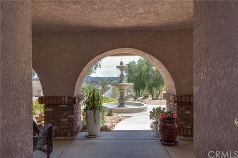 17820 Luna Ct, Riverside, CA 92504 photo 47