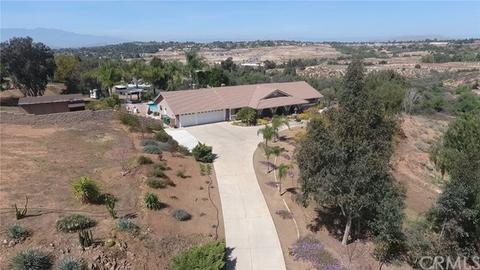 17820 Luna Ct, Riverside, CA 92504 photo 51