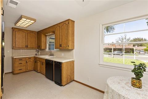 4642 Luther St, Riverside, CA 92504 photo 11