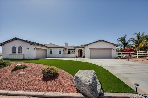 17639 Log Hill Dr, Riverside, CA 92504 photo 2