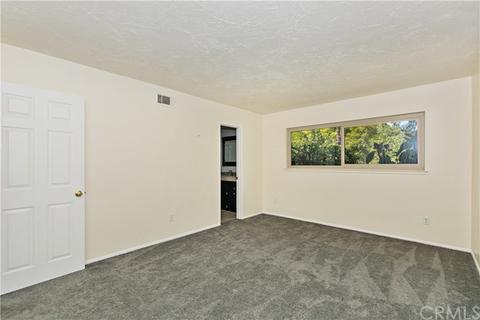 2290 Oak Crest Dr, Riverside, CA 92506 photo 22