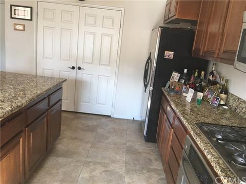 545 Fair Park Way, Perris, CA 92570 photo 16