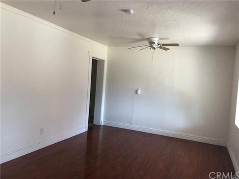 685 W L St, Colton, CA 92324 photo 8