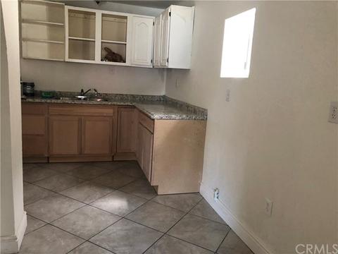 685 W L St, Colton, CA 92324 photo 4
