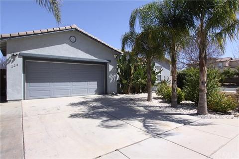 124 Half Dome Way, Perris, CA 92570 photo 2