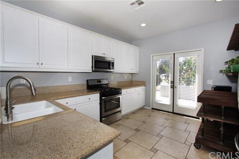124 Half Dome Way, Perris, CA 92570 photo 7