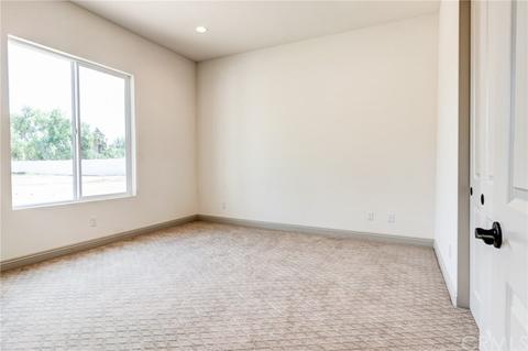 15686 Ridgeway Ave, Riverside, CA 92508 photo 49