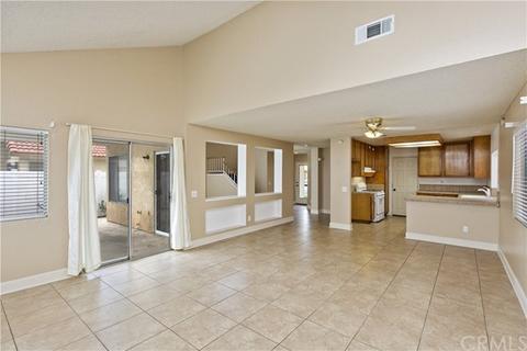 1925 Sandpiper, Perris, CA 92571 photo 11